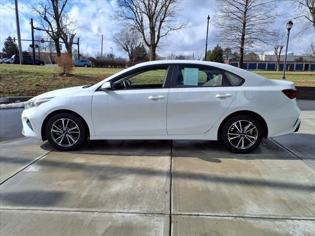 2022 Kia Forte LXS