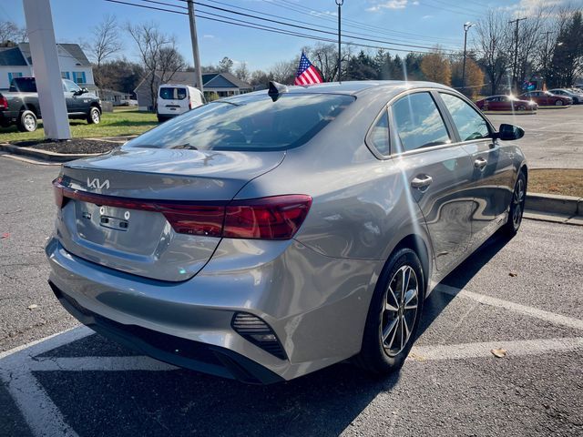 2022 Kia Forte LXS