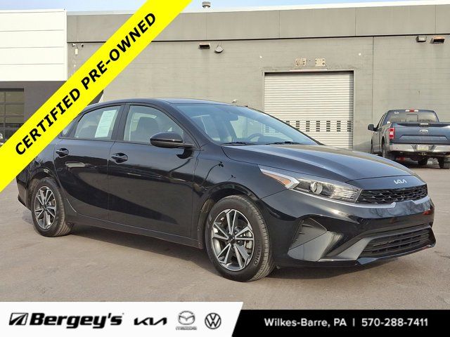 2022 Kia Forte LXS