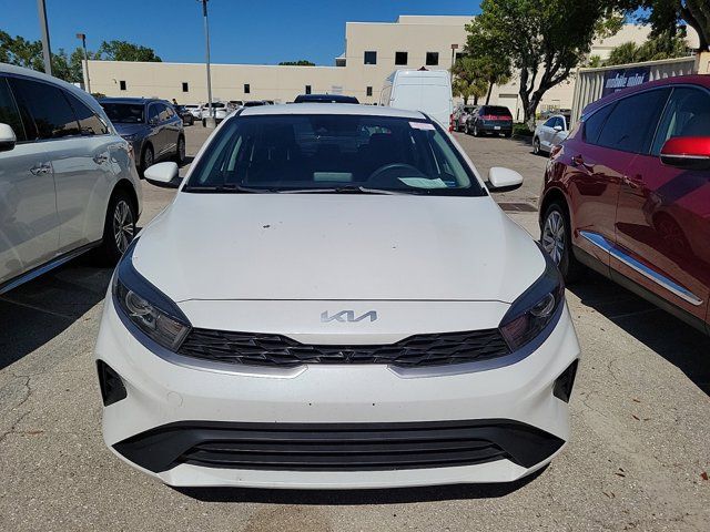 2022 Kia Forte LXS