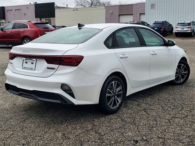 2022 Kia Forte LXS