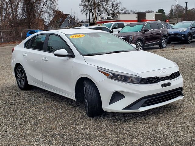 2022 Kia Forte LXS