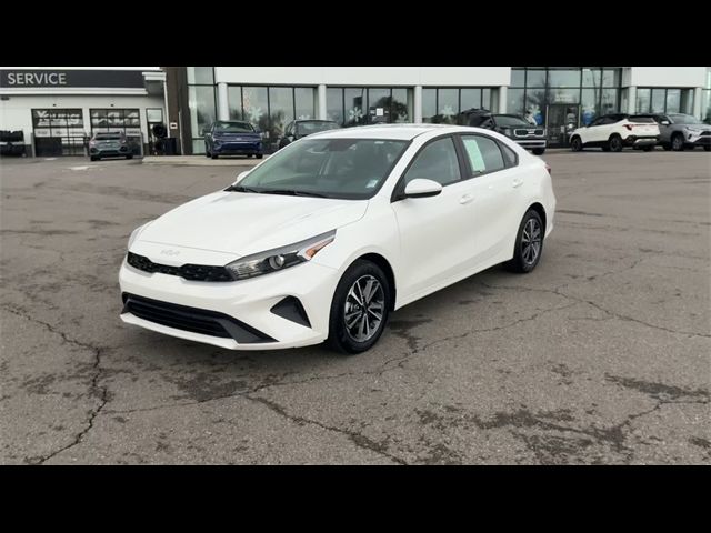 2022 Kia Forte LXS