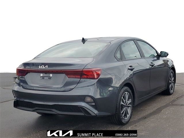 2022 Kia Forte LXS