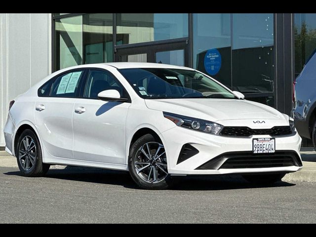 2022 Kia Forte LXS