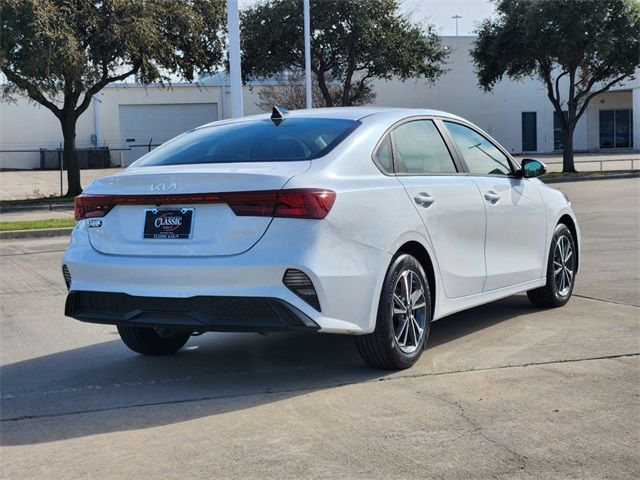 2022 Kia Forte LXS