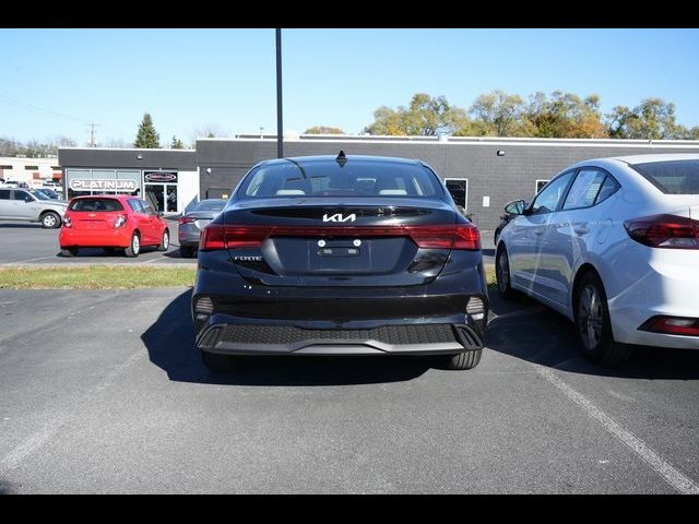 2022 Kia Forte LXS