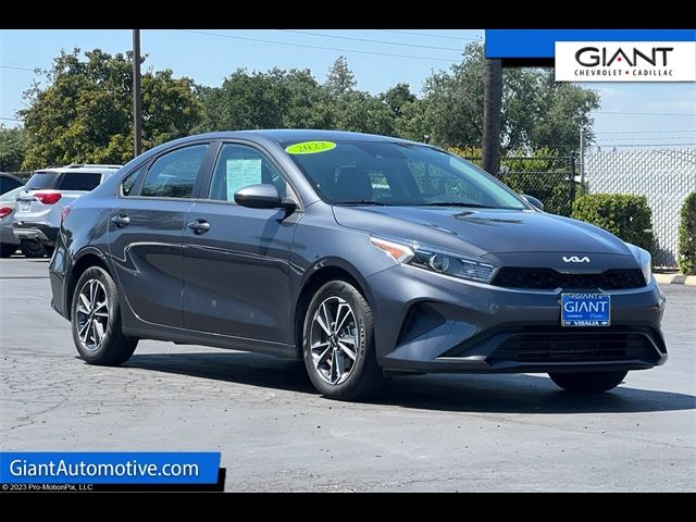 2022 Kia Forte LXS
