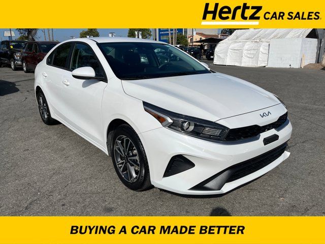 2022 Kia Forte LXS