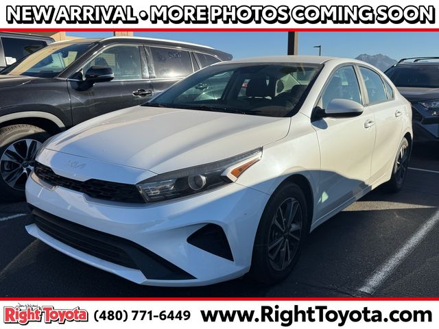 2022 Kia Forte LXS