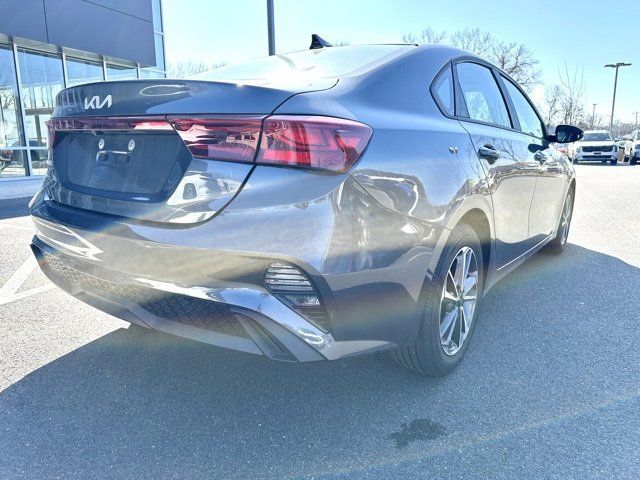 2022 Kia Forte LXS