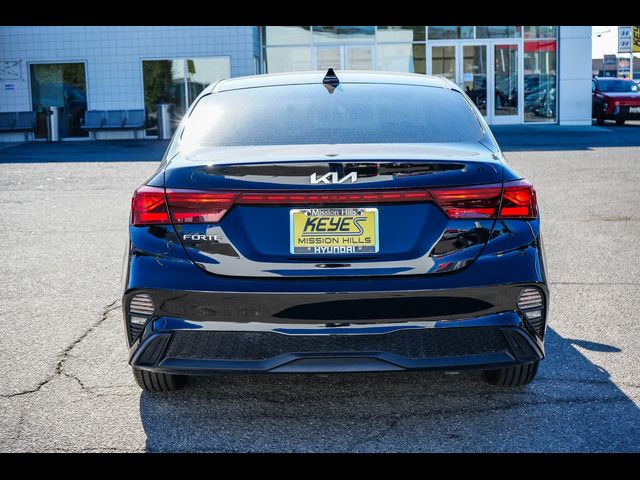 2022 Kia Forte LXS