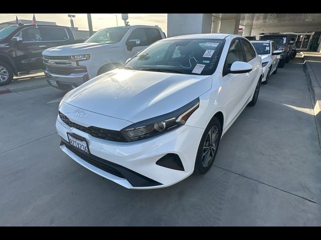 2022 Kia Forte LXS