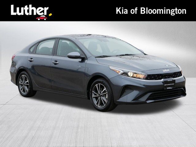 2022 Kia Forte LXS