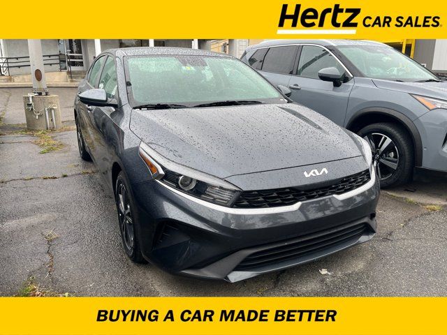 2022 Kia Forte LXS