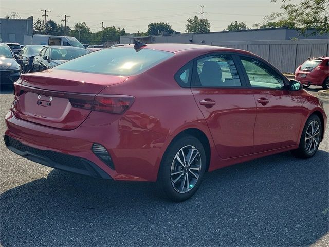 2022 Kia Forte LXS