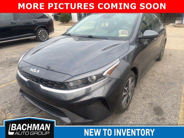 2022 Kia Forte LXS