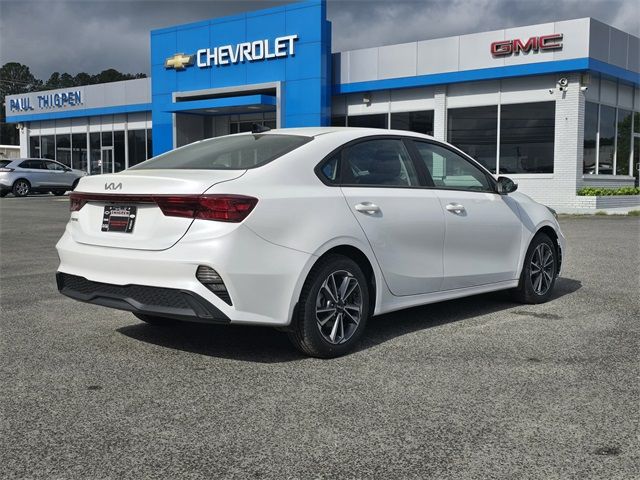 2022 Kia Forte LXS