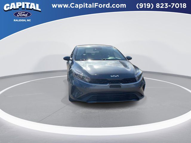 2022 Kia Forte LXS