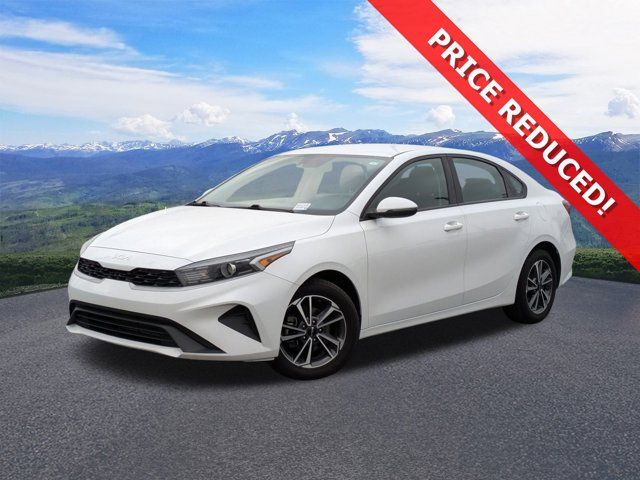 2022 Kia Forte LXS