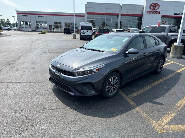 2022 Kia Forte LXS