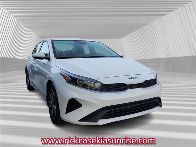 2022 Kia Forte LXS