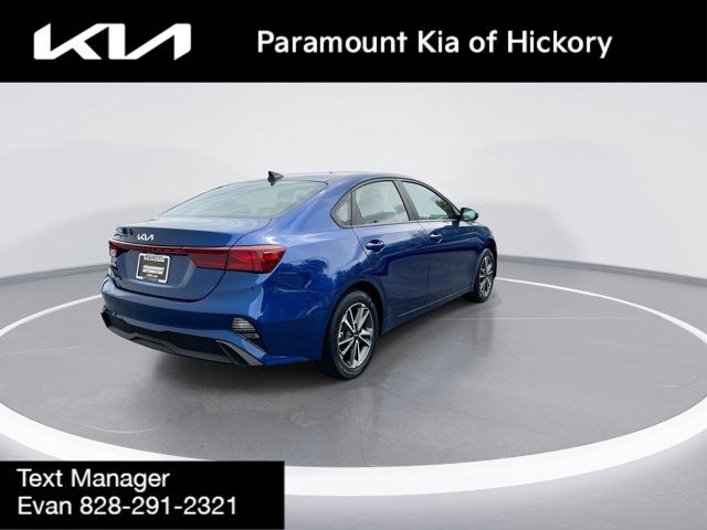 2022 Kia Forte LXS