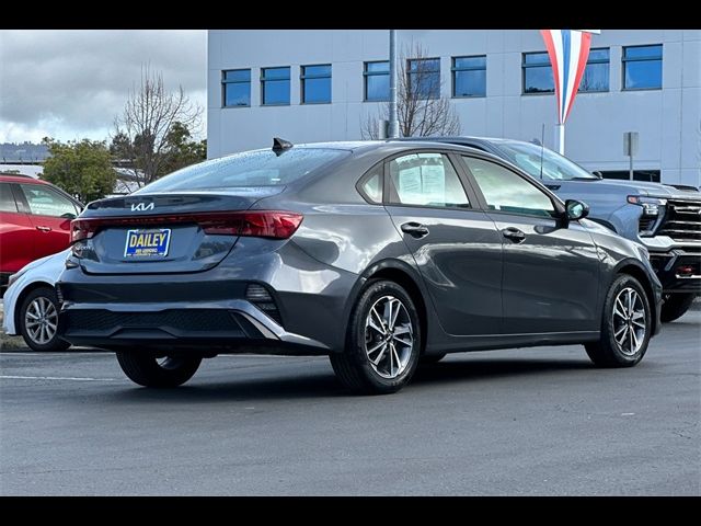2022 Kia Forte LXS