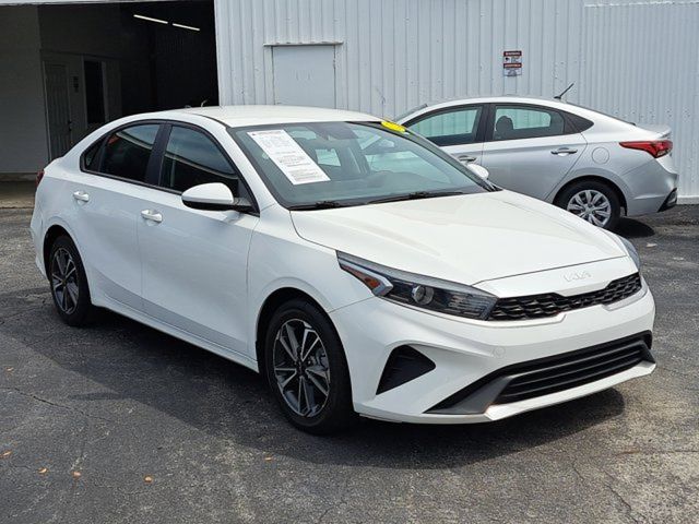 2022 Kia Forte LXS