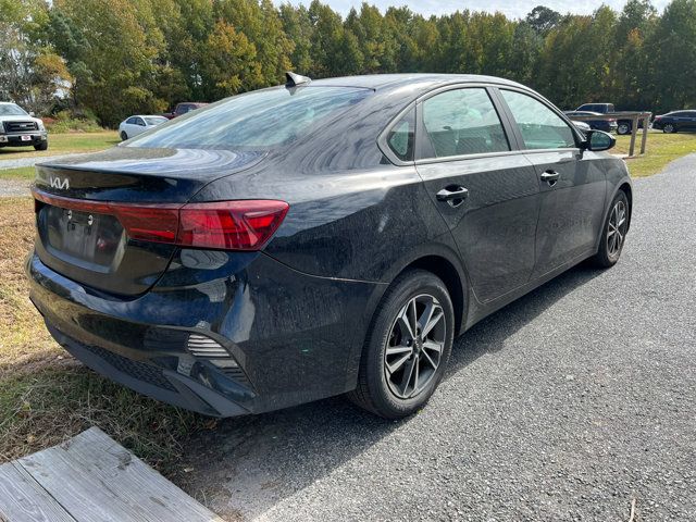 2022 Kia Forte LXS