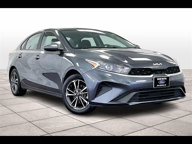 2022 Kia Forte LXS