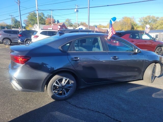 2022 Kia Forte LXS