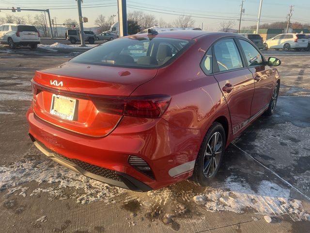 2022 Kia Forte LXS