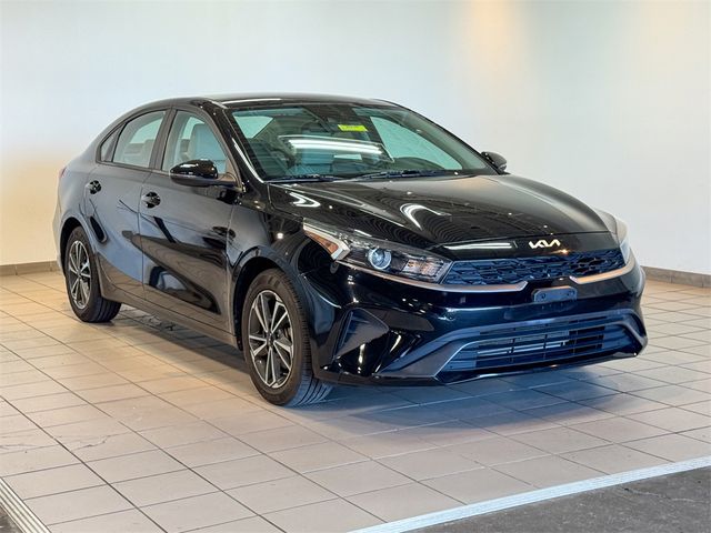 2022 Kia Forte LXS