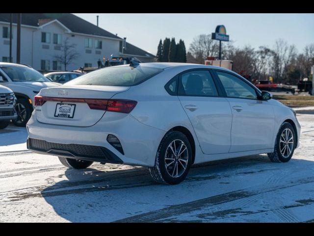 2022 Kia Forte LXS