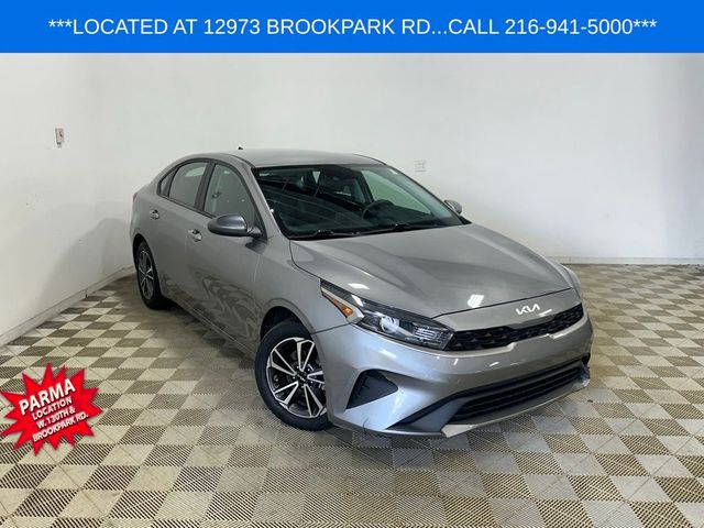 2022 Kia Forte LXS