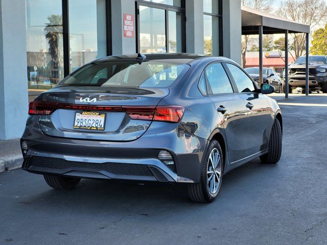 2022 Kia Forte LXS