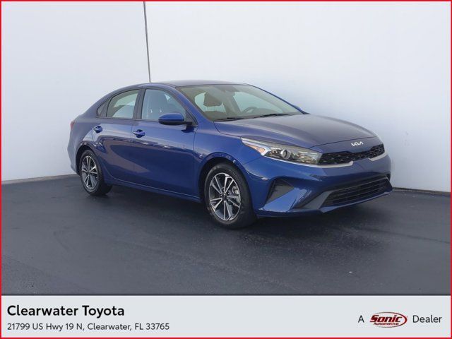 2022 Kia Forte LXS