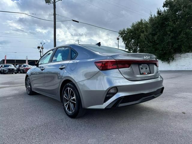 2022 Kia Forte LXS