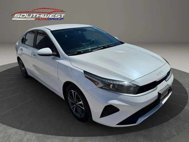 2022 Kia Forte LXS