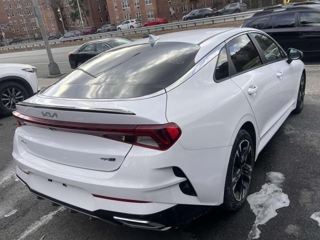 2022 Kia K5 GT-Line