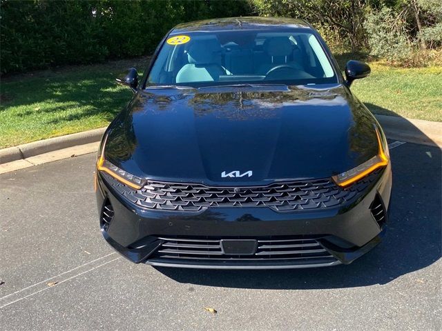 2022 Kia K5 EX