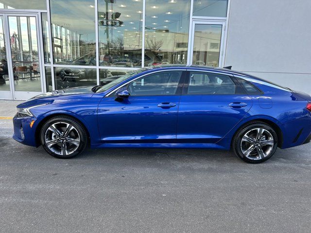 2022 Kia K5 EX
