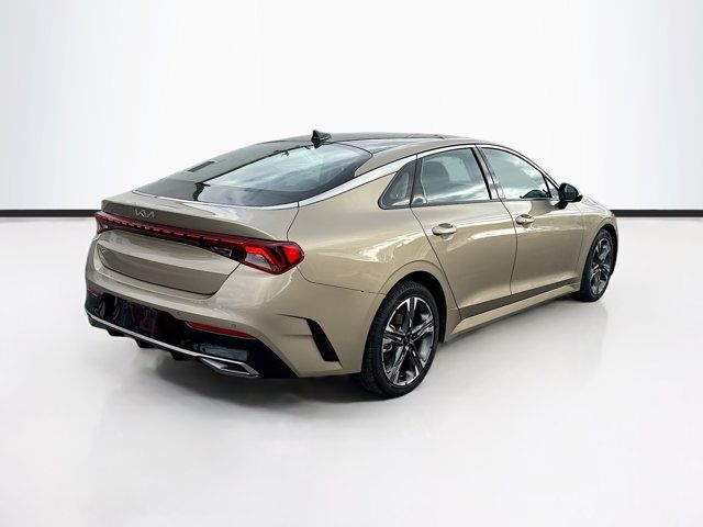 2022 Kia K5 EX