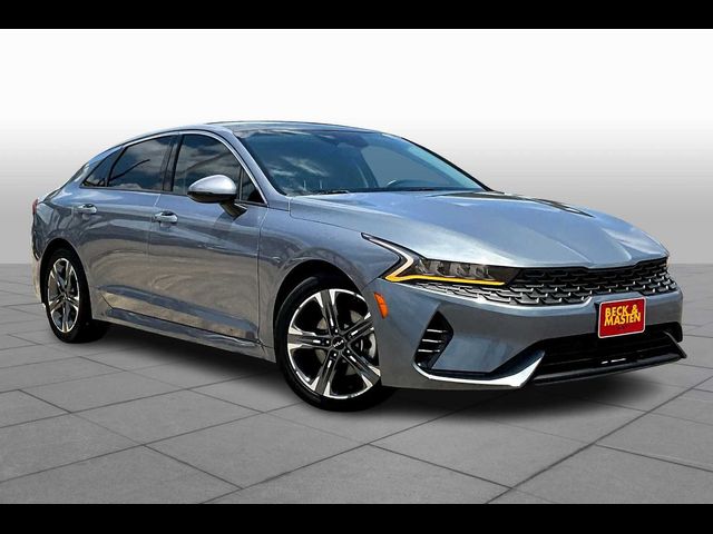 2022 Kia K5 EX