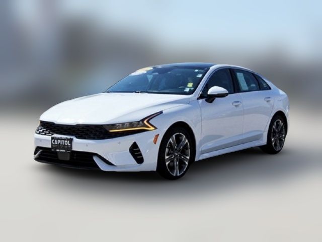 2022 Kia K5 EX