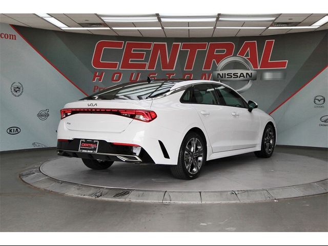 2022 Kia K5 EX