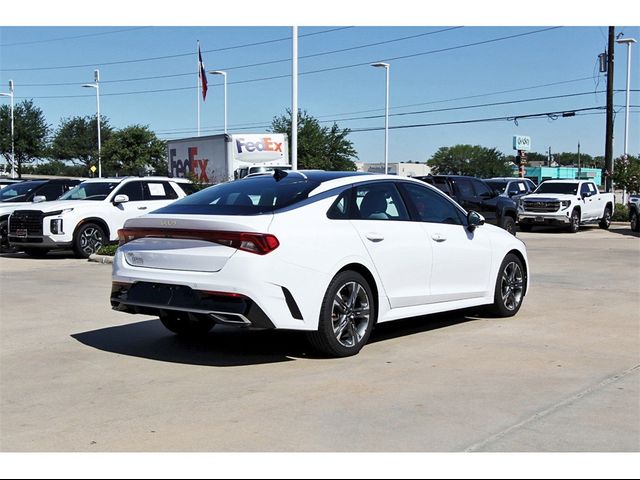 2022 Kia K5 EX