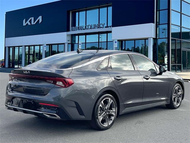 2022 Kia K5 EX