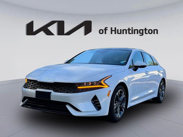 2022 Kia K5 EX